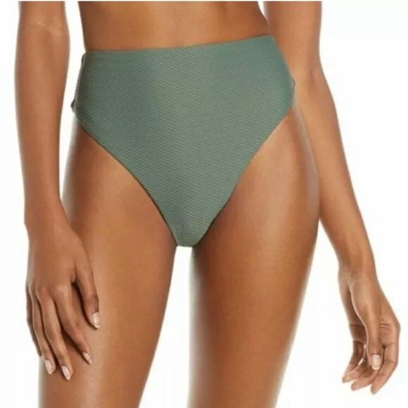 NWT Chelsea28 NORDSTROM Green Retro High Bottoms. - Picture 1 of 6